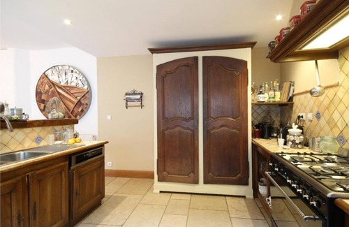 Pommard Villa | BTWN BEAUNE & NUITS ST GEORGES~CHARMING VILLAGE SURROUNDED BY BURGUNDY VINEYARDS