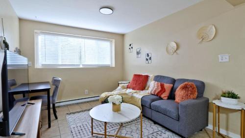 Highline Apartment | BU12037-5: Cascade Vue 75