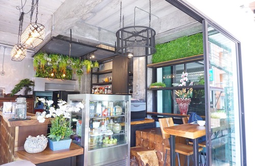 Nanai Road Apartment | Buasri by Ohm