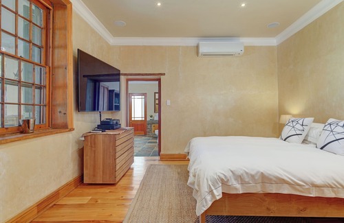 Graaff-Reinet House | Buccara Karoo - Graaff Reinet
