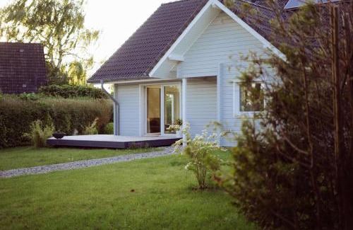 Niesgrau House | BuchtBrise