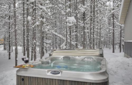 Island Park House | Buck Buck Moose by KABINO Hot Tub Fire Pit Pool Table Poker Table Xbox