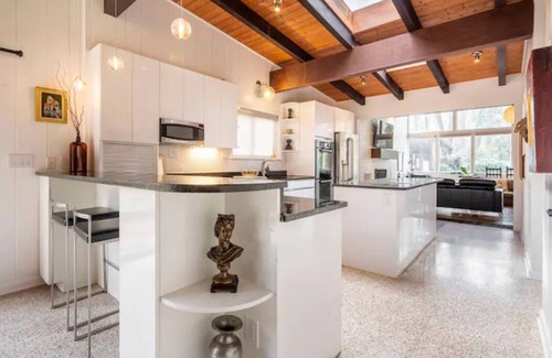 Buckhead House | Buckhead Battle House - an MCM architectural masterpiece