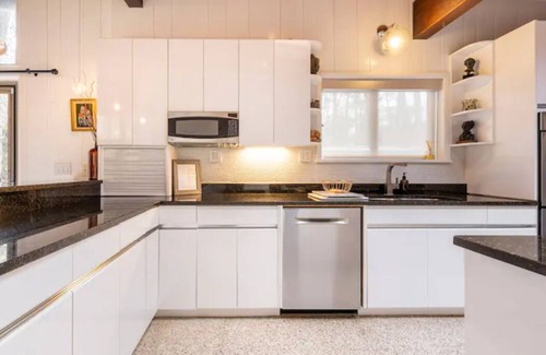 Buckhead House | Buckhead Battle House - an MCM architectural masterpiece
