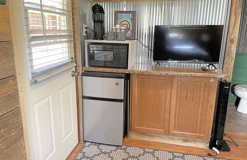 Custer House | Buckhorn Lookout | 1 Bed, 1 Bath