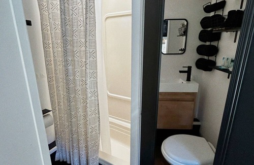 Buckley House | Buckley Hide Away