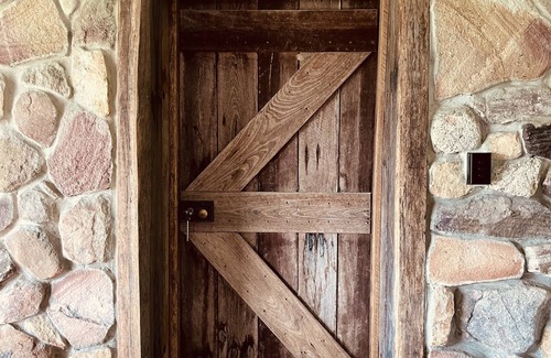 Kin Kin Cabin | "Buckley's Chance", Sky Cabin.