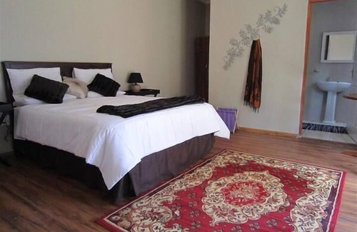 Smithfield House | Buckleys Guest Accommodation