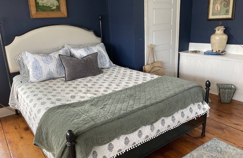 New Britain Township Other | Bucks County Cozy, Rustic Farmhouse Guest Suite