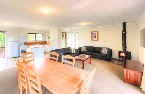 Norfolk Island House | Bucks Point - Norfolk Island Holiday Homes