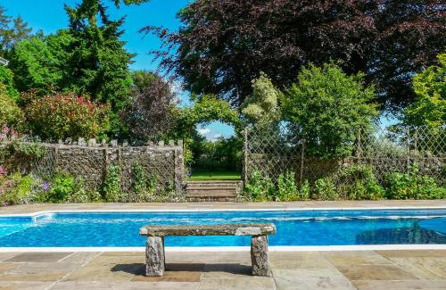 Staunton House | Buckstone House Coach House