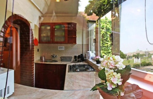 Gellert Hill House | BudaHome Apartments - La Terrazza