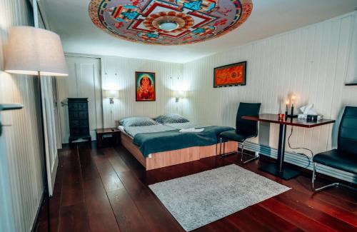 Sopron Apartment | Buddha Residence