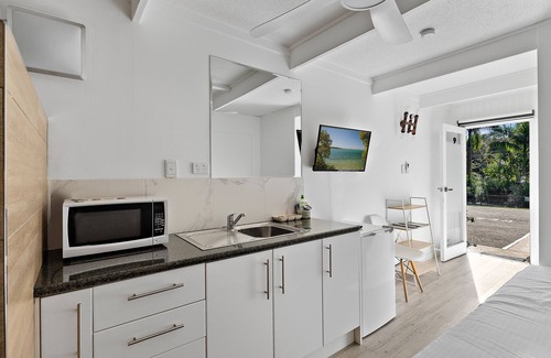 Tanawha Hotel | Buderim Fiesta Motel