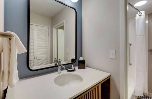 Mayo Clinic Hotel | Budget-Friendly Getaway! 3 Modern Units, Pet-Friendly, with Outdoor Pool!