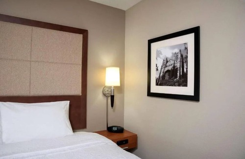 Thurston Hotel | Budget-Friendly Room w/Complimentary Hot Breakfast & Heated Pool Near the UM