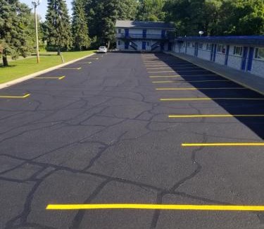 Fridley Hotel | Budget Host Inn Fridley