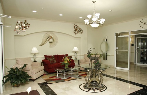 Cameron Hotel | Budget Host Inn & Suites