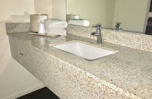Florida City Hotel | Budget Host Inn