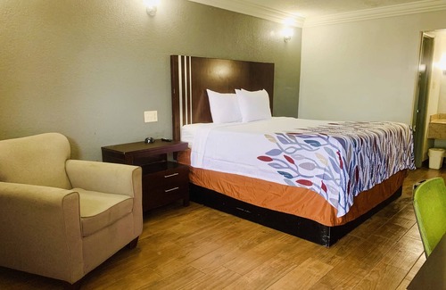 Crowley Hotel | Budget Inn and Suites
