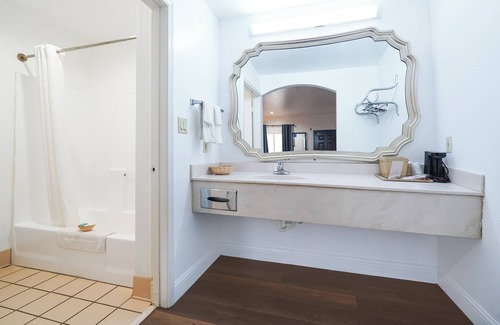 San Augustine Hotel | Budget Inn By OYO San Augustine