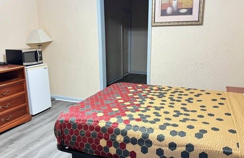 South Hill Hotel | Budget Inn Express