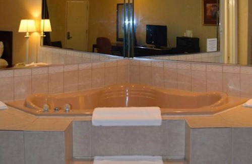 Falls Church Hotel | Budget Inn - Falls Church