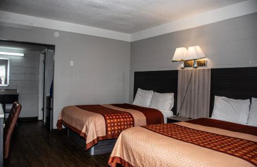 Carthage Hotel | Budget Inn