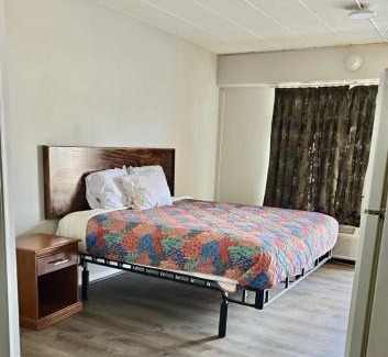 Jasper Hotel | Budget Inn