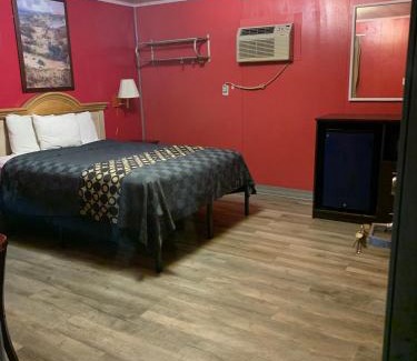 Perdue Hill Hotel | Budget Inn