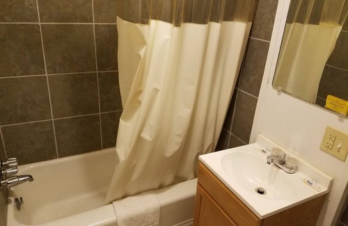 Princeton Hotel | Budget Inn
