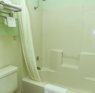Stephenville Hotel | Budget Inn