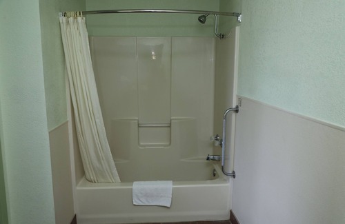 Stephenville Hotel | Budget Inn
