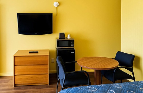 Mitchell Hotel | Budget Motel Granite City/St Louis Area