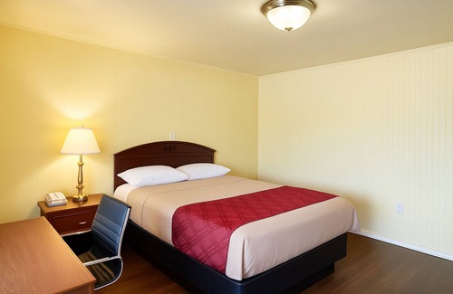 Mitchell Hotel | Budget Motel Granite City/St Louis Area
