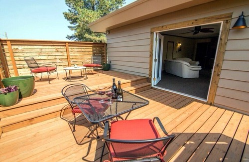 McMinnville House | Budget Travel In Wine Country. Oregon Wine Zimmer 😃