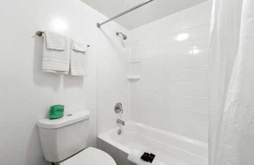 Atlanta Hotel | Budgetel Inn and Suites