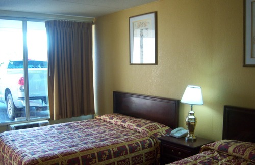 Rockingham Hotel | Budgetel Inn and Suites
