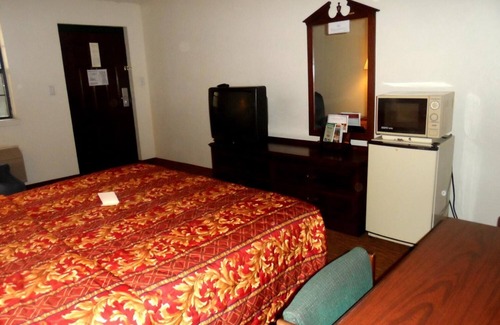 Nassau Bay Hotel | Budgetel Inn NASA