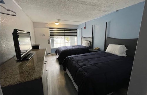 East Ridge Hotel | Budgetel Inn & Suites