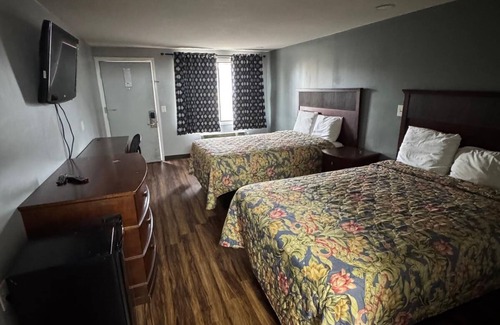 Columbus Hotel | Budgetel Inn & Suites