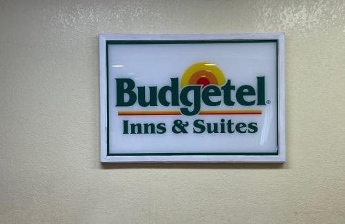 Fairfield Hotel | Budgetel Inns & Suites