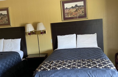 Perdue Hill Hotel | BUDGETINN