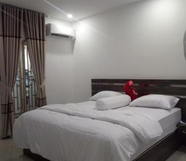 Padang House | Budi Asih Guest house Syariah