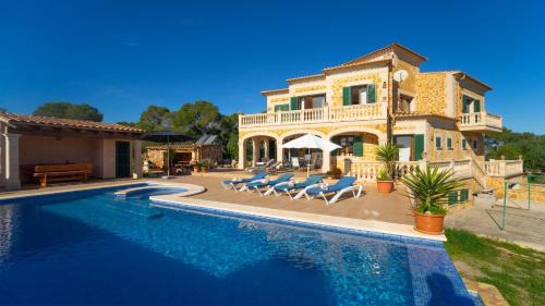 Santanyi House | Buena Vida by dracmallorca