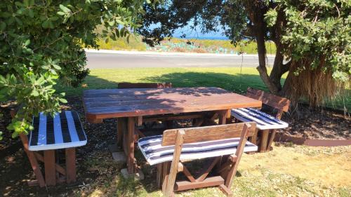 Guilderton House | Buena Vista