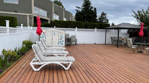 Regional District of Nanaimo Hotel | Buena Vista by the Sea