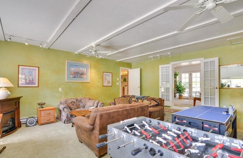 Buena Vista House | Buena Vista Creekside Home with Private Hot Tub!
