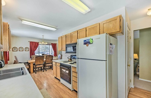 Buena Vista House | Buena Vista Getaway ~ 1 Mi to Main Street!