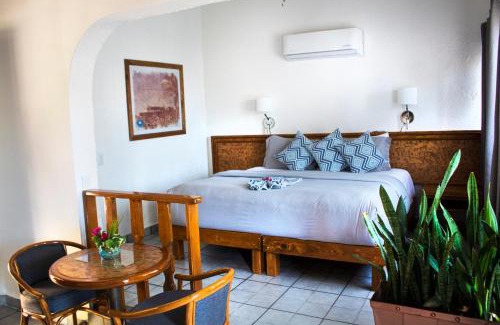 Buenavista Hotel | Buena Vista Oceanfront & Hot Springs Resort
